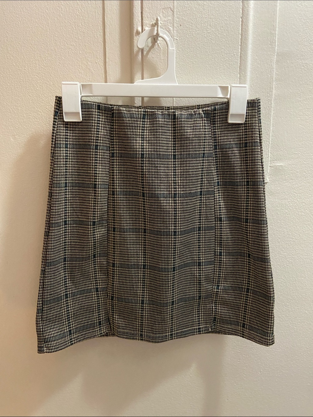 Classic Plaid Mini Skirt in Black and White